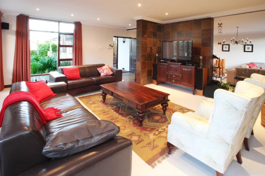 4 Bedroom Property for Sale in Welgemoed Western Cape